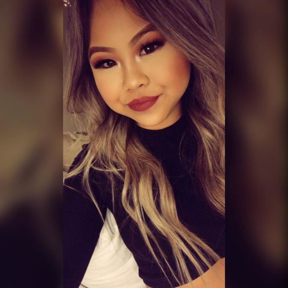 Meet your Posher, Vivian - Picture 1 of 1